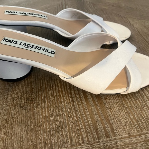 Karl Lagerfeld Paris White Short block heels - Picture 3 of 4